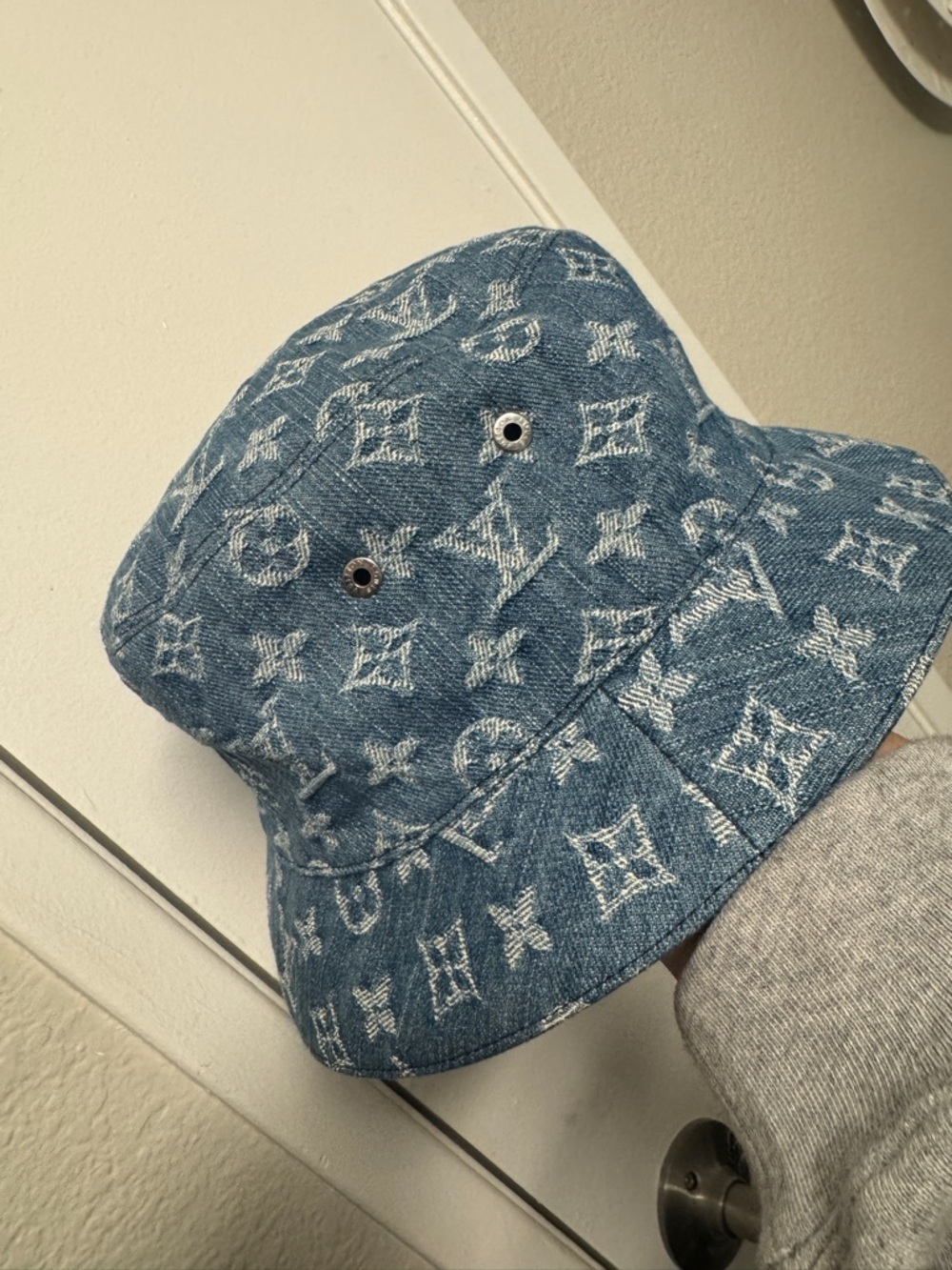 LOUIS VUITTON DENIM BUCKET HAT